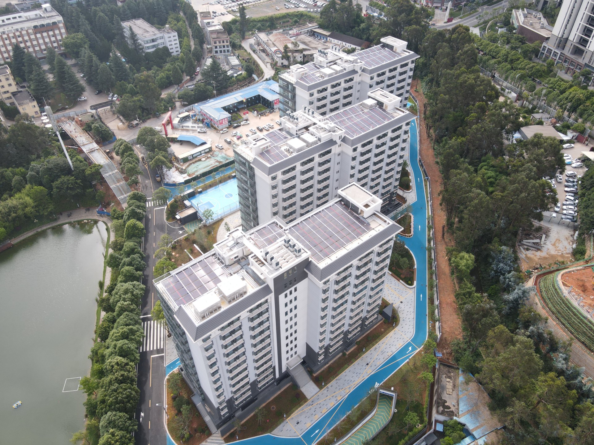 西南林业大学秋海苑学生宿舍建设项目通过竣工验收