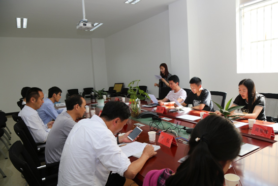 西交投资公司党委携倡议书和《胜天国际之歌》下基层