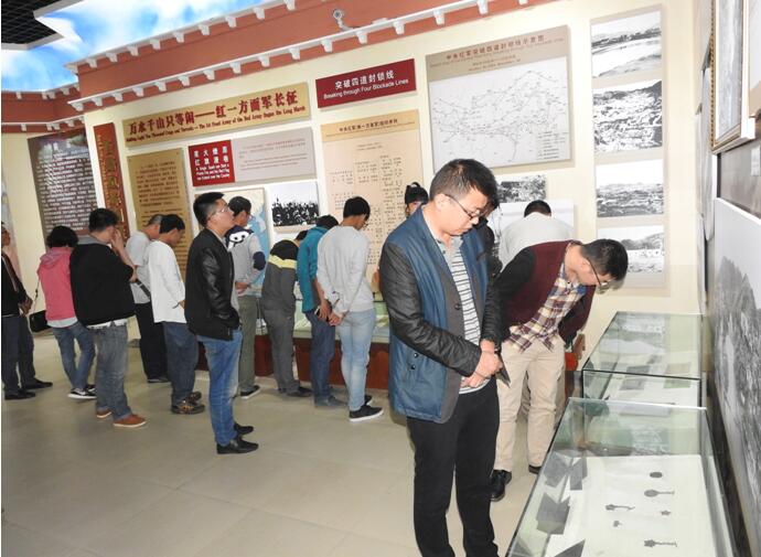 建工总承包公司各基层单位开展建党节系列活动