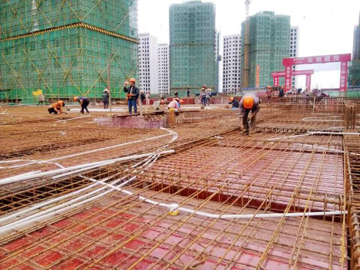 中秋期间昭通重点工程项目施工忙