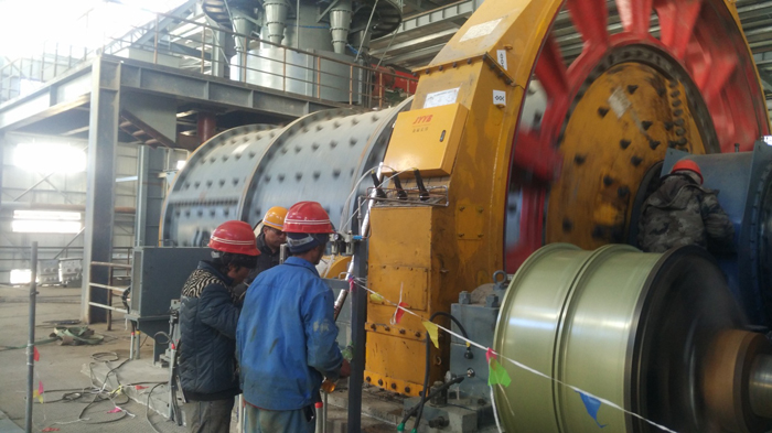 十四公司西藏玉龙铜业股份有限公司3000t/d选矿厂设备安装工程单机试车成功