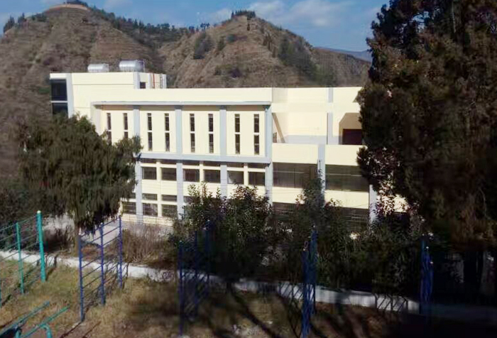 集团设计院免费设计——得禄乡初级中学教学综合楼竣工