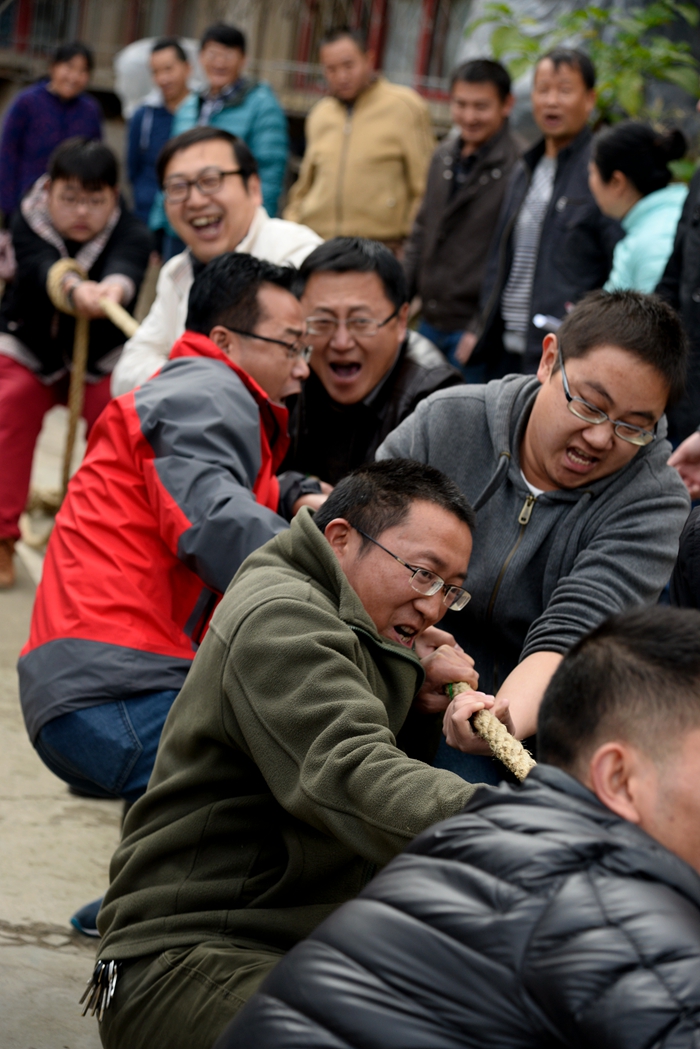 十八公司在凉亭基地举办春节游园活动