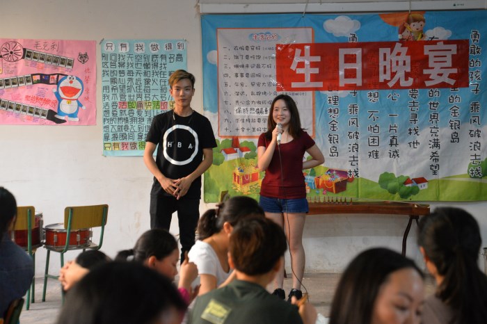 杨斯涵:大洋彼岸飞来的爱心天使     