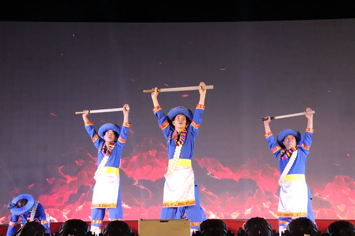 保山市“农民工文艺演出”在三公司汉营走马古镇隆重上演