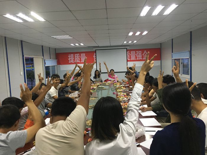  二公司第九直管部大戛高速公路项目“心语茶话会”乐爆棚