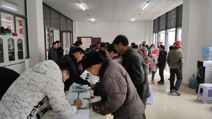 十六公司镇雄以勒易地扶贫搬迁项目交房
