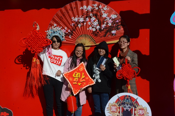 ​ 三公司举办迎新春游园活动