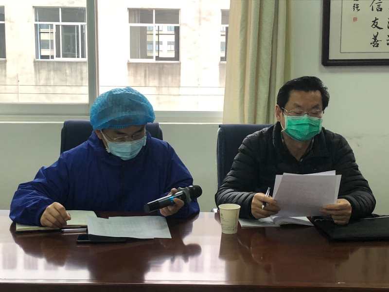 集团两名职工家属随医疗队出征湖北咸宁
