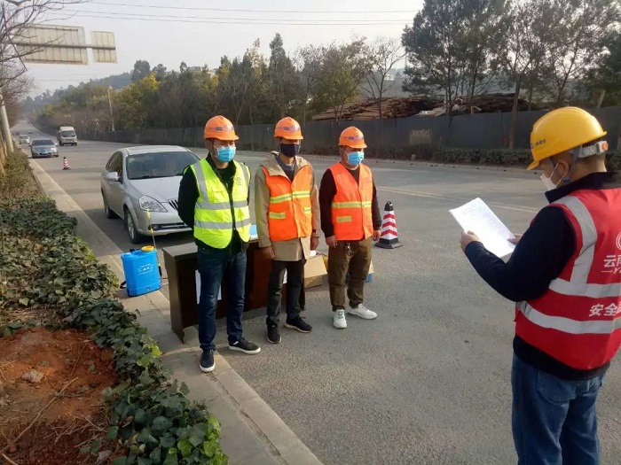 ​经开区安石公路市政化改造及综合管廊项目复工