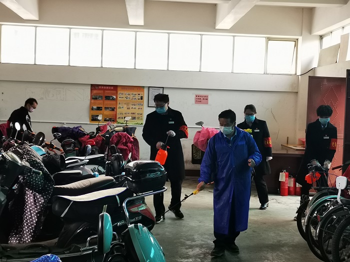​胜天国际物业第一党支部与省发改委办公室党支部联合开展主题党日活动