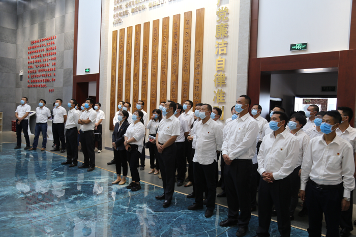 ​​六公司组织干部职工参观玉溪市反腐倡廉警示教育基地  