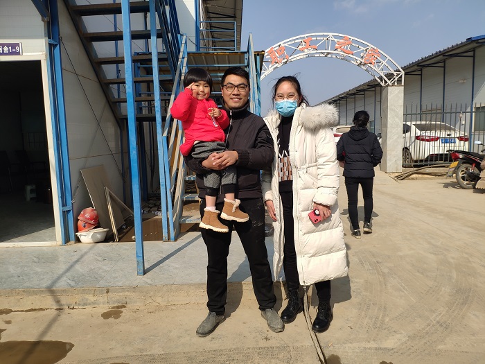 五公司开展“家属进工地”慰问活动