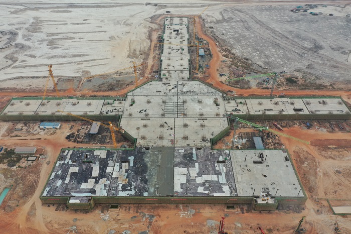 暹粒吴哥国际机场航站楼主体提前5天封顶