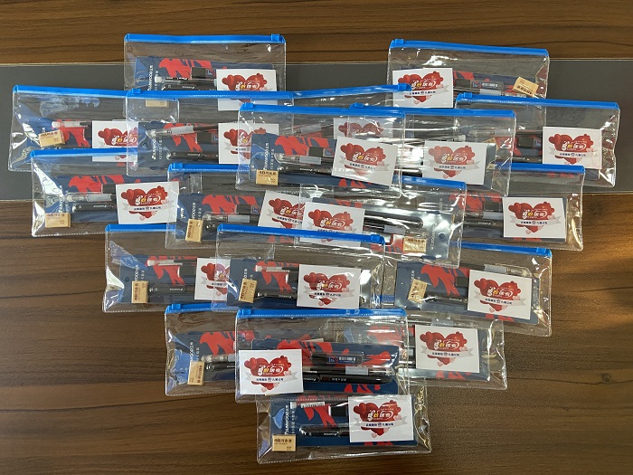 九公司开展“爱心送考”活动