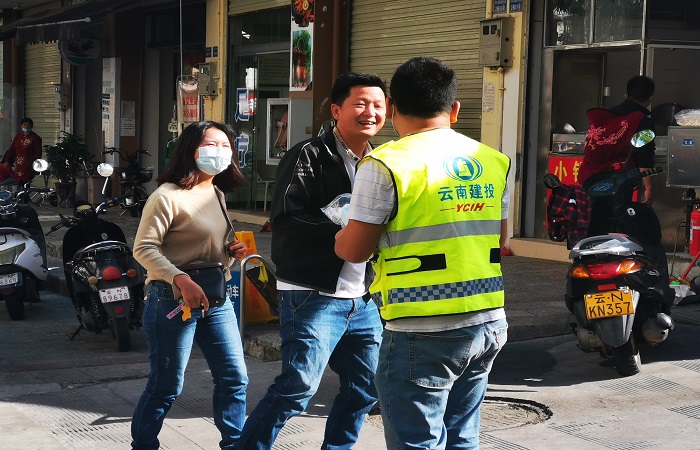 混凝土公司参与芒市城北社区联合防疫