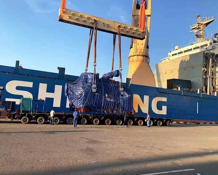 物流公司境外超限设备运抵柬埔寨西港煤电厂