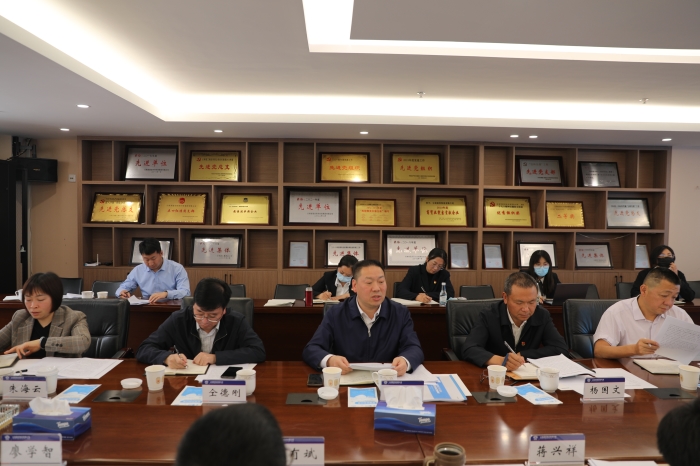 把现代物流产业打造成集团新的业务增长极——陈祖军一行调研物流公司
