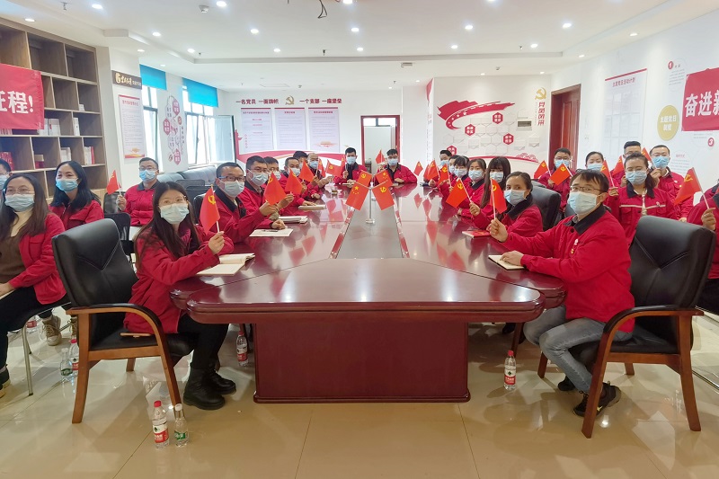 钢构公司：学习贯彻党的二十大精神 蹄疾步稳推进改革