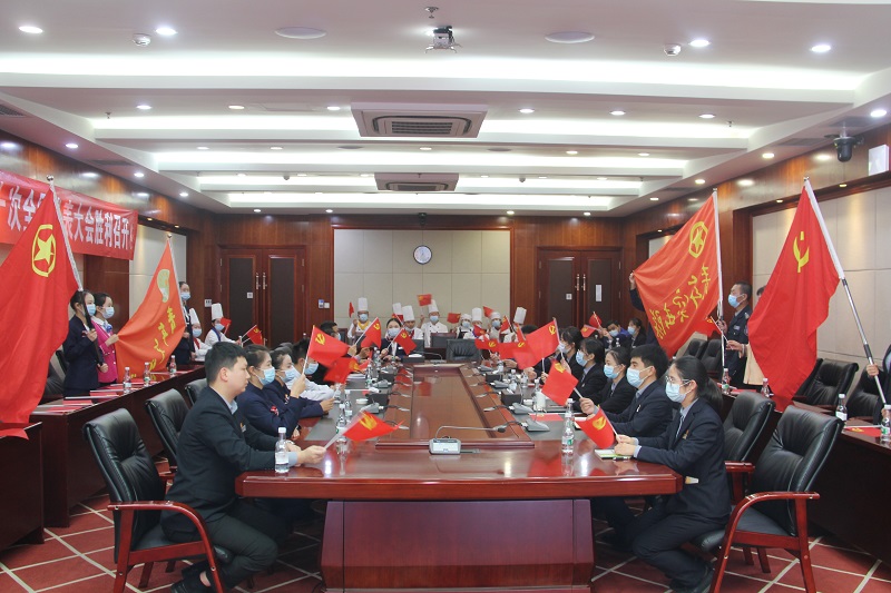 物业公司：党建共建 全面覆盖深入学习
