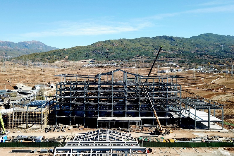 鹤剑兰高速剑川南监控中心综合楼项目钢结构主体安装完成