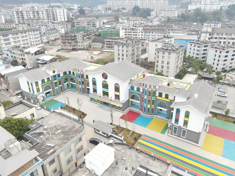中航公司承建的景东县三个学校项目揭牌启用