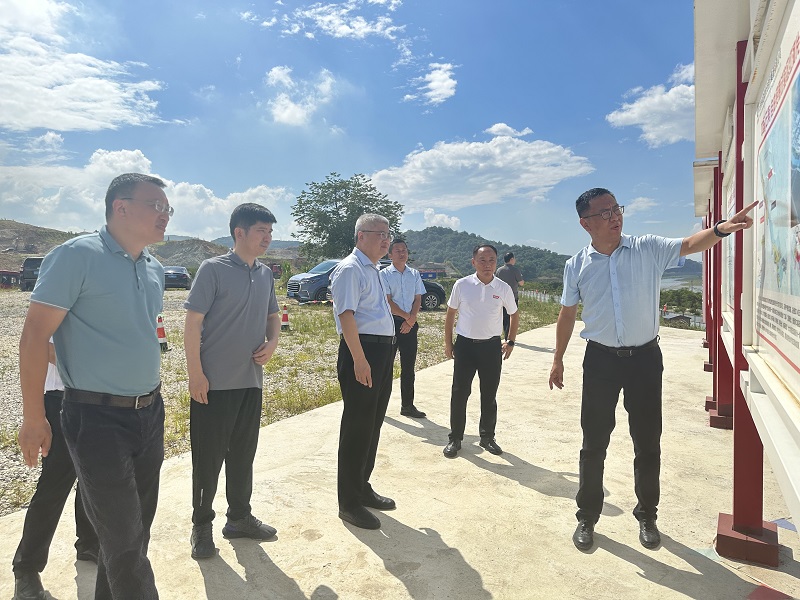 中国人民银行昆明中心支行党委书记、行长、国家外汇管理局云南省分局局长韩飚调研坝洒监管区建设项目