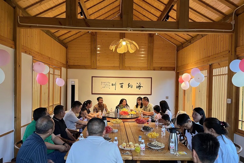 机安公司开展“共享亲子时光 共筑幸福胜天国际”亲子活动